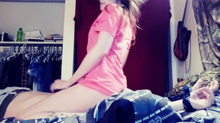 Thejustinsmith - Caught Him Texting a Girl And Did This